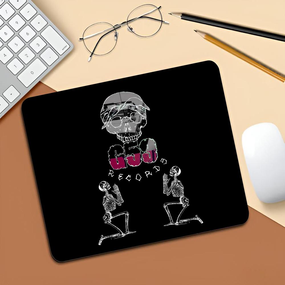 Singer Suicideboy New World De - Laptop Accessories World recensione e prezzo