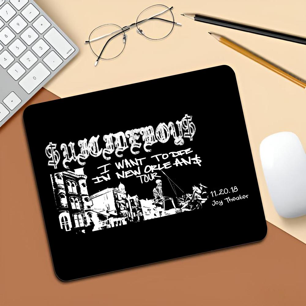 Singer Suicideboy New World De - Laptop Accessories World recensione e prezzo
