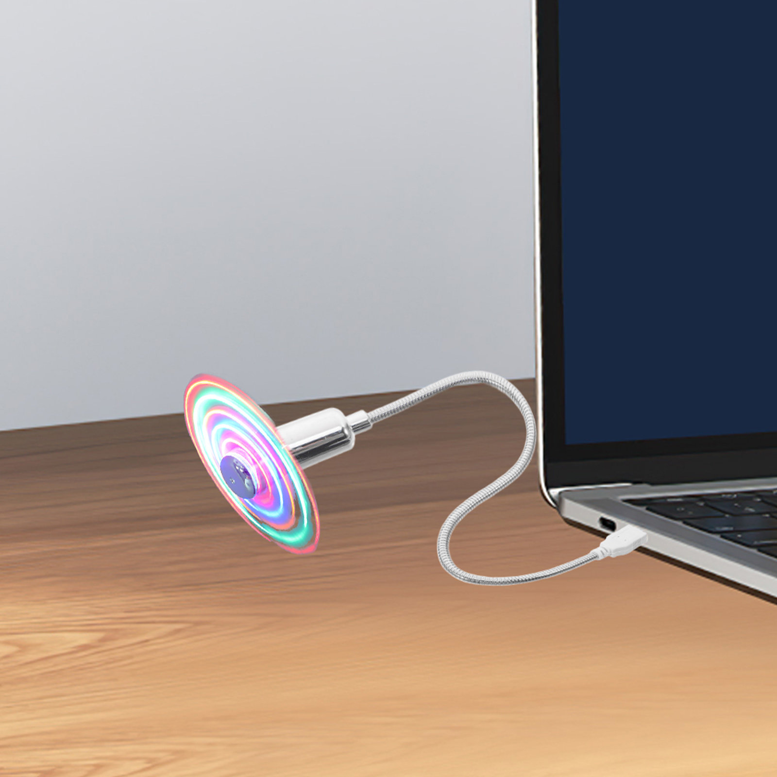Ventilatore USB Mini Argento 4 - Laptop Accessories That You Need recensione e prezzo